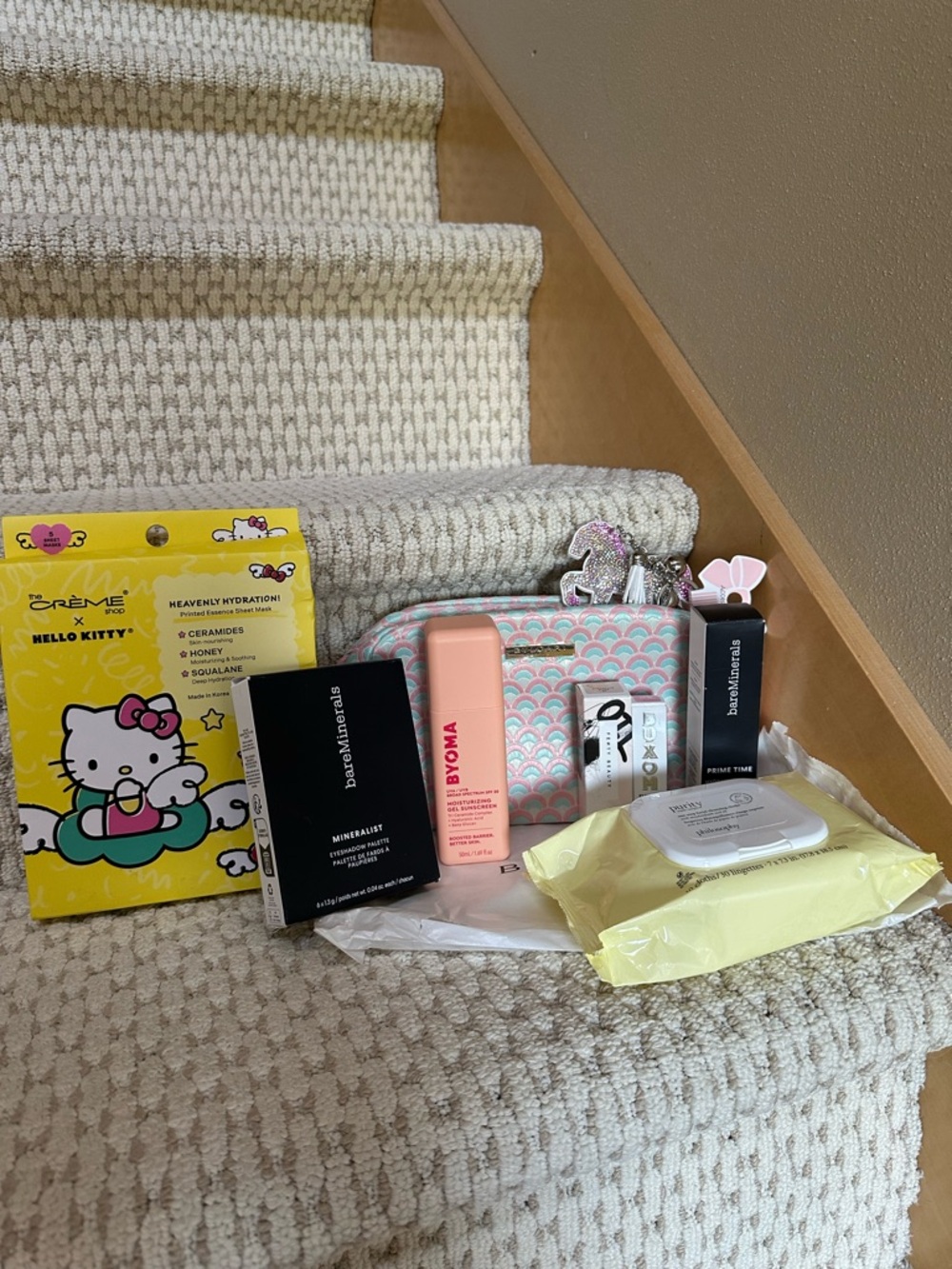 Bvlgari Bundle includes cosmetic case